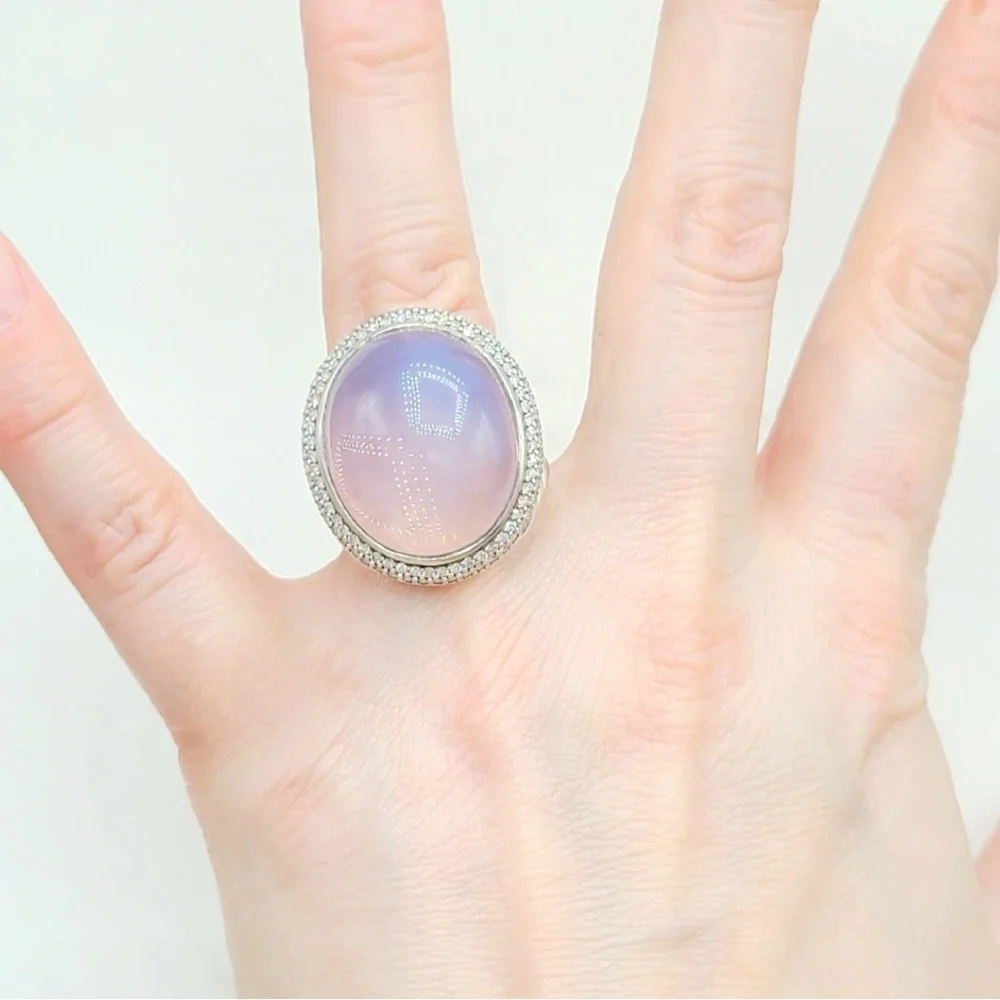 David Yurman Signature Oval Ring With Lavender Moonstone And Diamonds - Picture 13 of 15